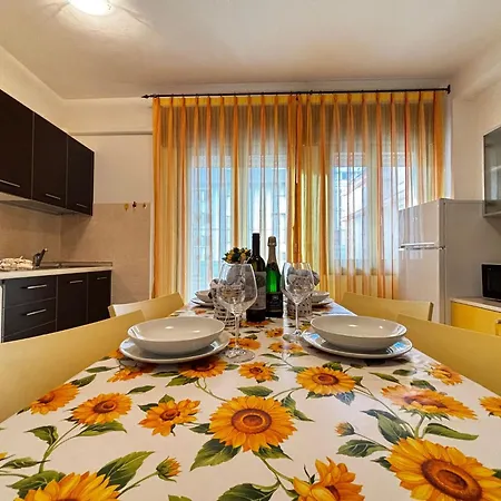 Appartement Comfortable Flat In Bibione-beahost